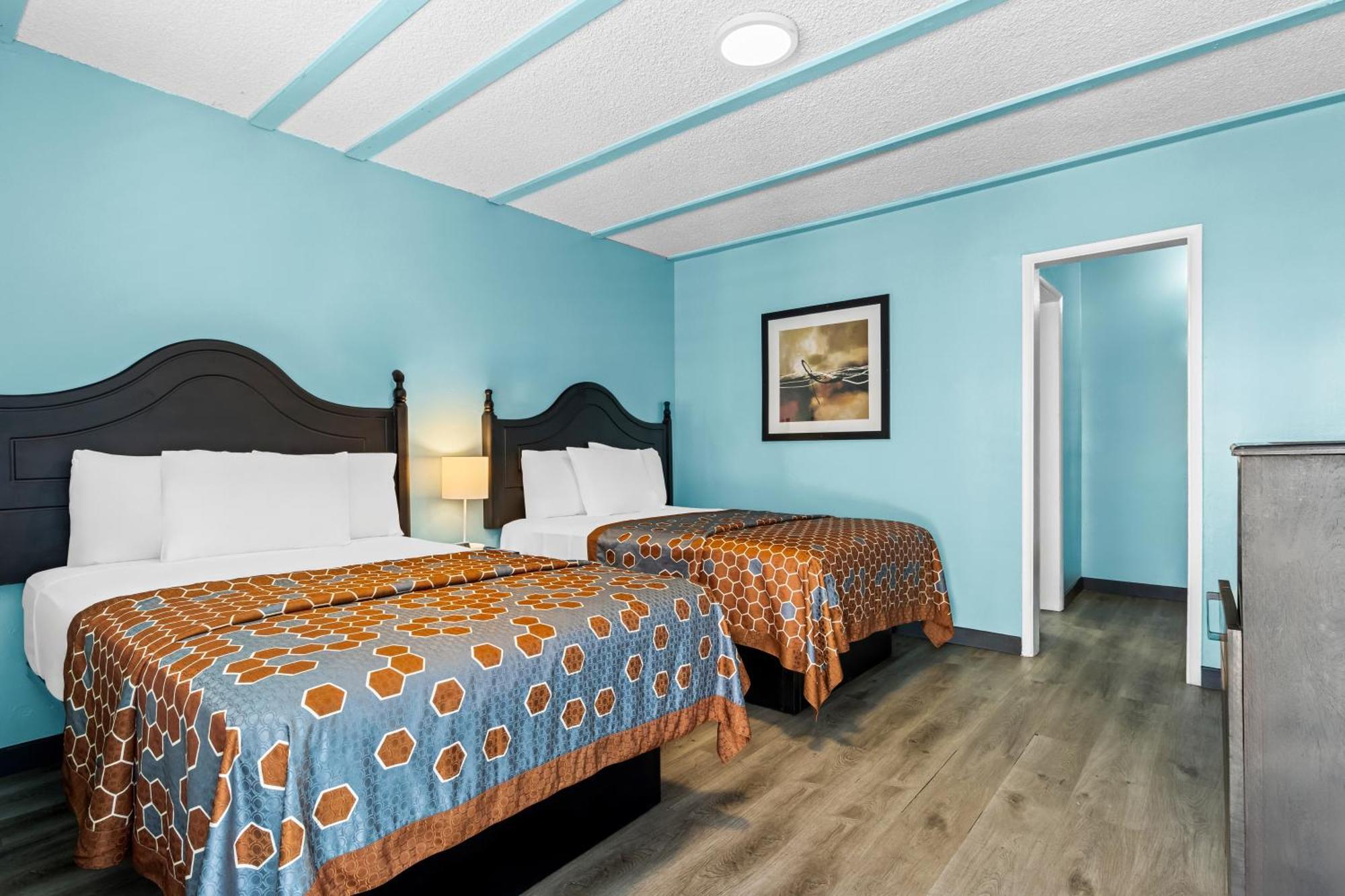 Rodeway Inn & Suites North Hollywood Burbank Airport - Universal Area Los Angeles Dış mekan fotoğraf